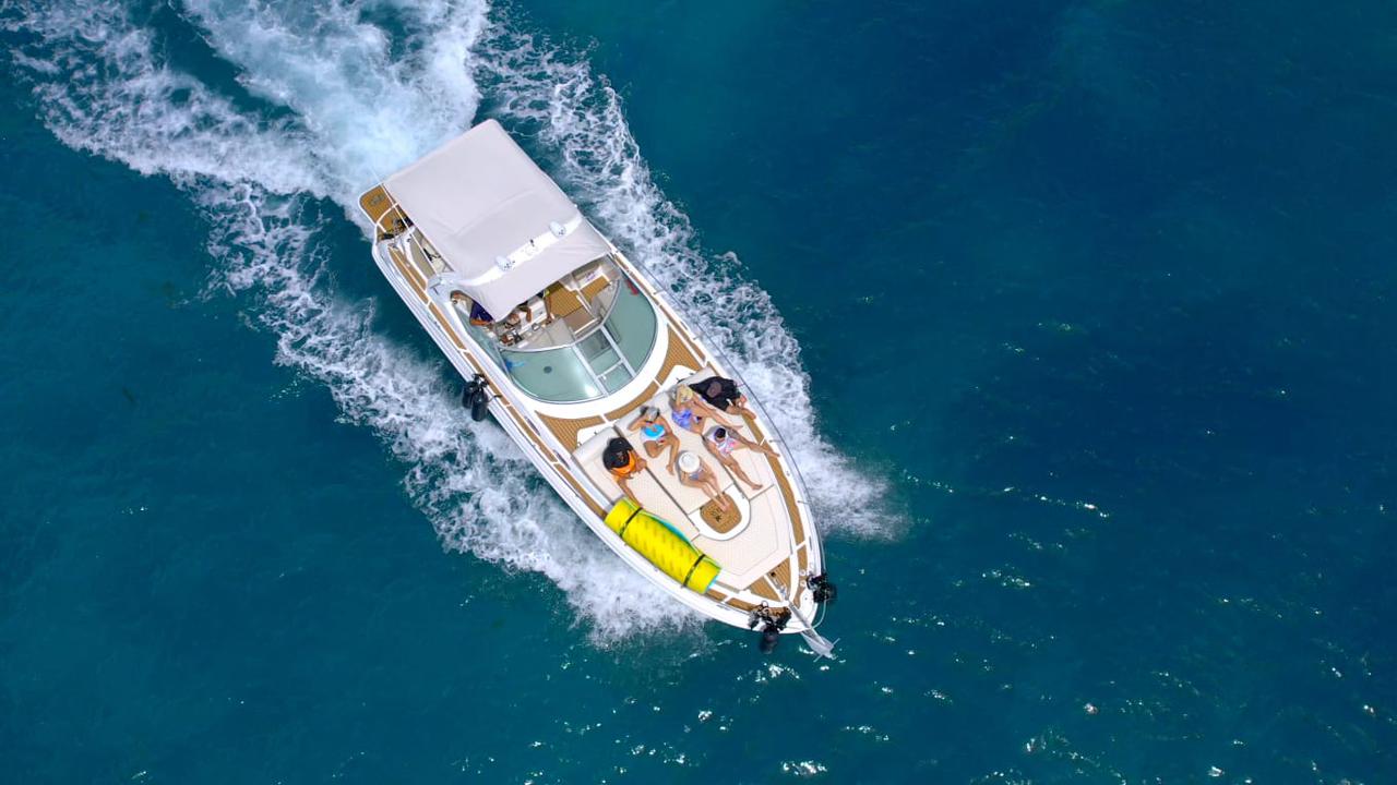 Sea Ray OASIS 38' Yacht